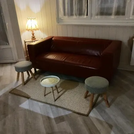 Appartement Confortable Dreux Buitenkant foto
